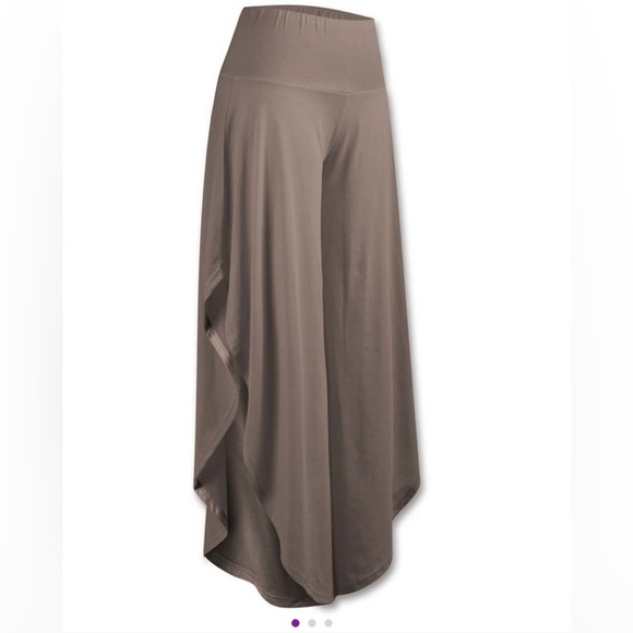 Brand new, never worn side slit palazzo pants LARGE - Picture 1 of 2